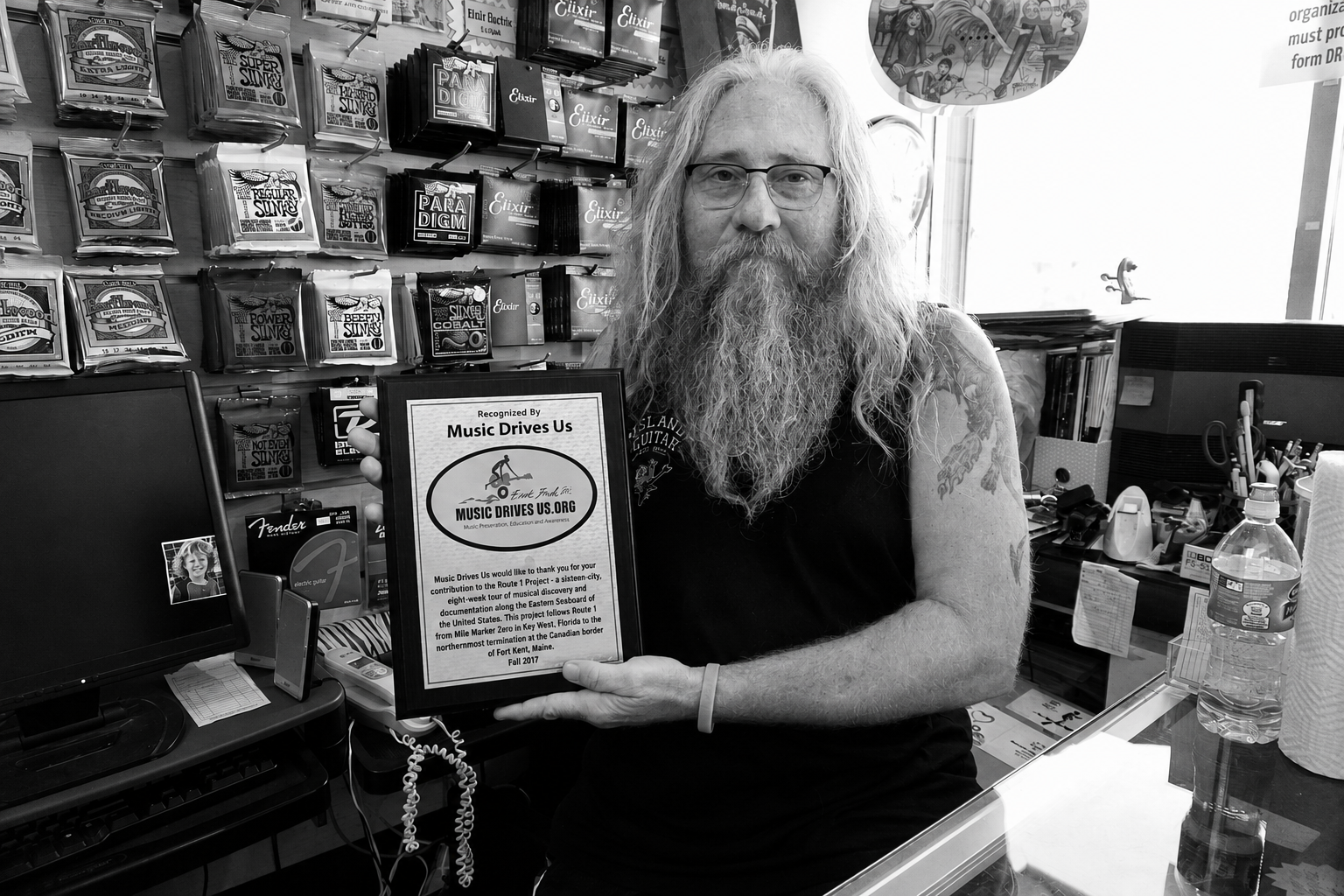 Wayne Sorbelli: Island Music