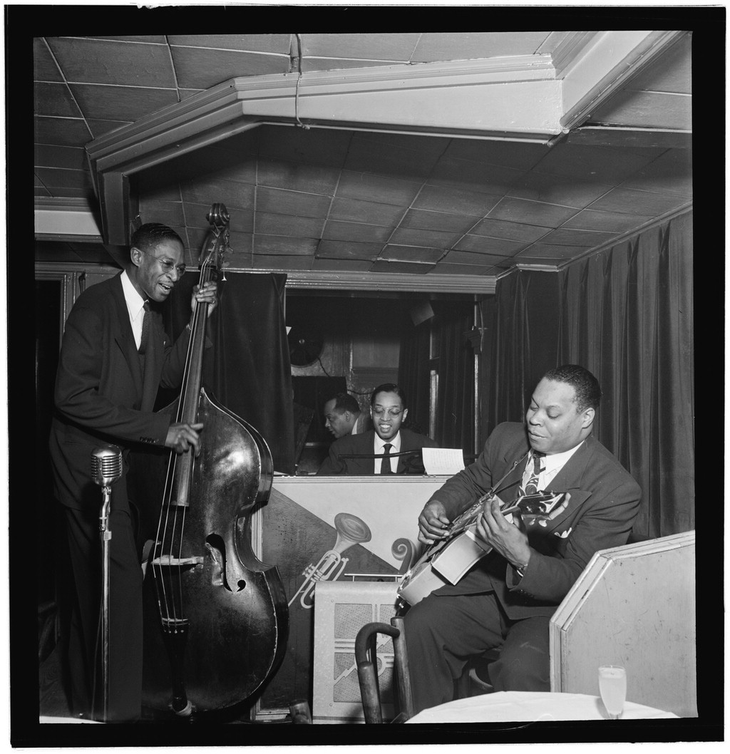 Leonard Ware Photo by William Gottlieb